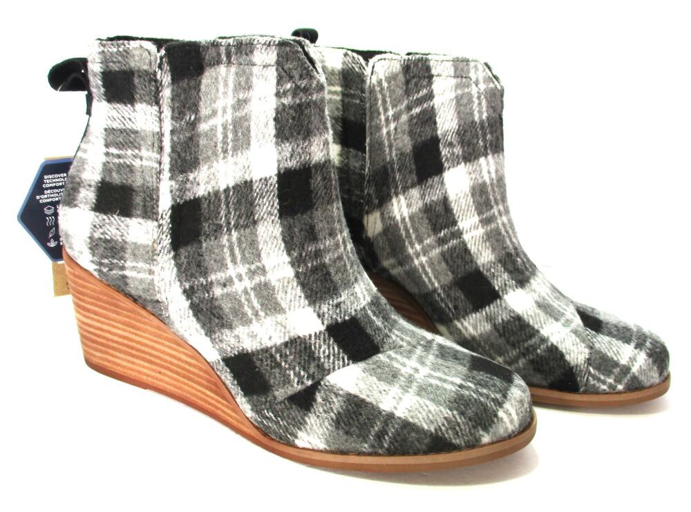 New TOMS Women's Clare Black Grey Plaid Pull On Ankle Wedge Booties Size 7.5